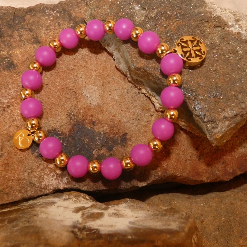 Rustic Cuff Erin Fuchsia Bracelet